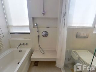 Condo en alquiler de 1 habitaciones en Khlong Toei, Bangkok