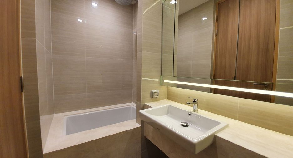 Wohnung zur Miete mit 3 Zimmer in Watthana, Bangkok