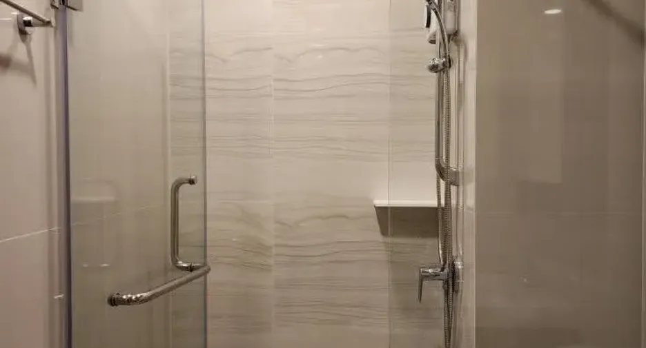 For rent 1 bed condo in Phra Khanong, Bangkok