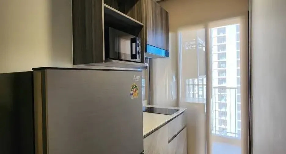 For rent 1 bed condo in Phra Khanong, Bangkok