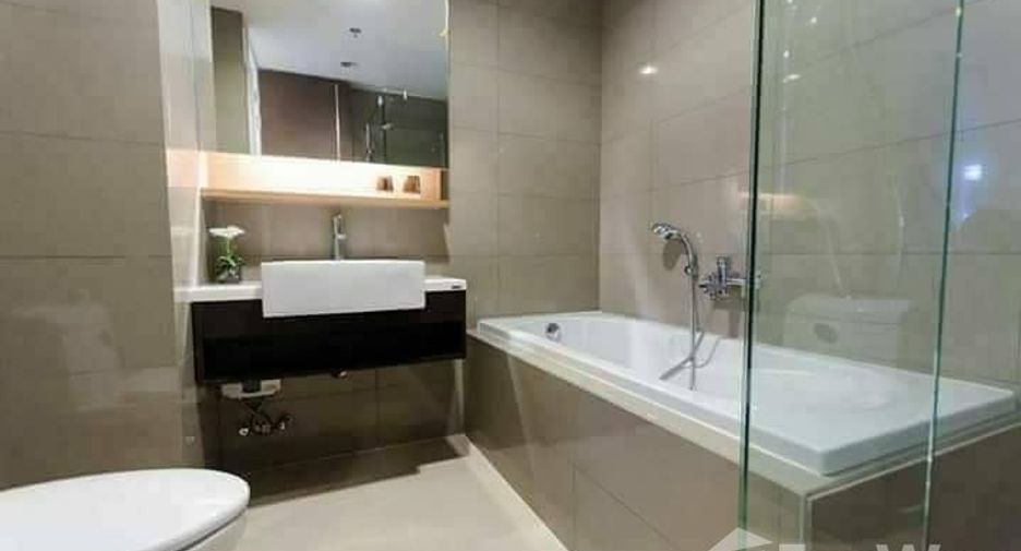 For rent 2 bedrooms condo in Watthana, Bangkok