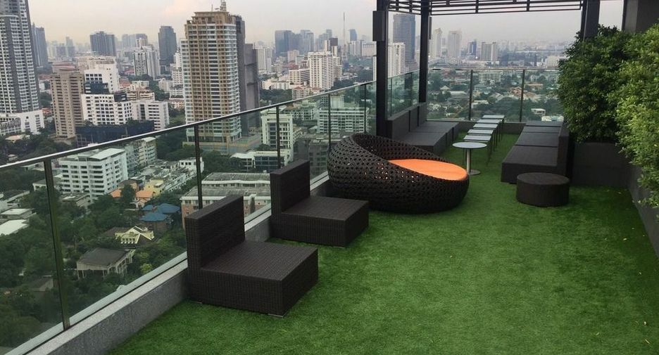 For rent 1 bed condo in Watthana, Bangkok