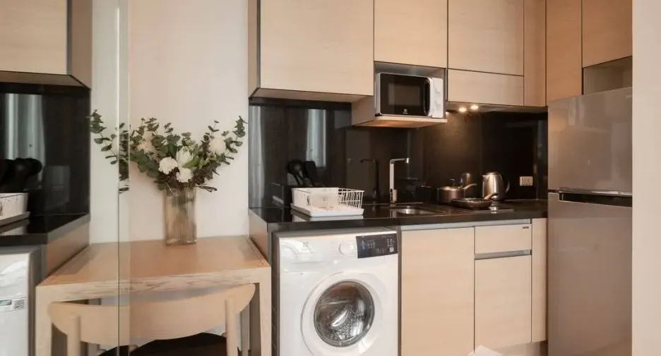 Apartment zur Miete mit 1 Zimmer in Khlong Toei, Bangkok