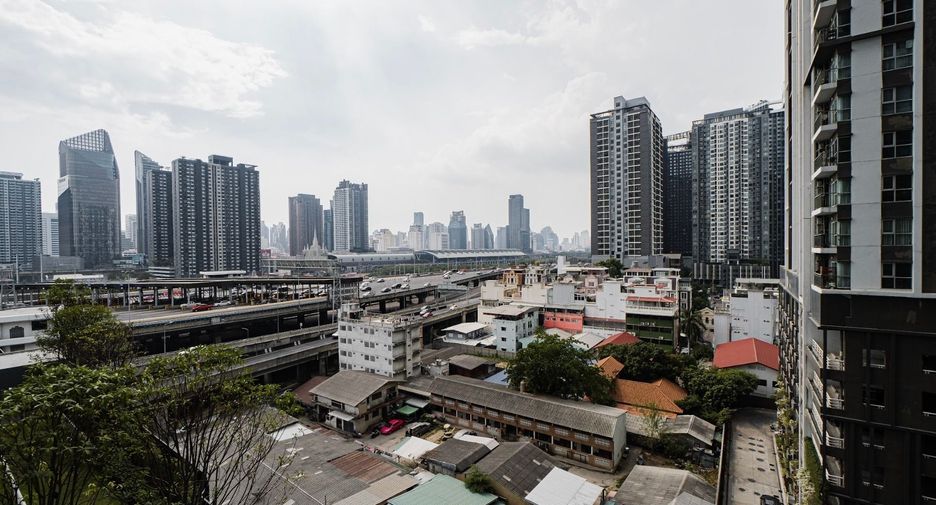 For rent 1 bed condo in Huai Khwang, Bangkok