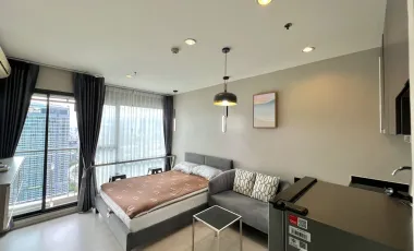 For rent studio condo in Huai Khwang, Bangkok