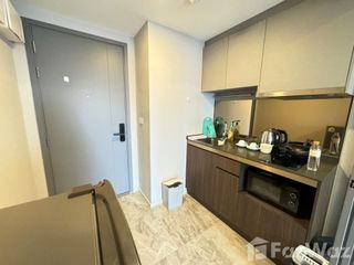 For rent 2 ベッドルーム condo in Watthana, Bangkok