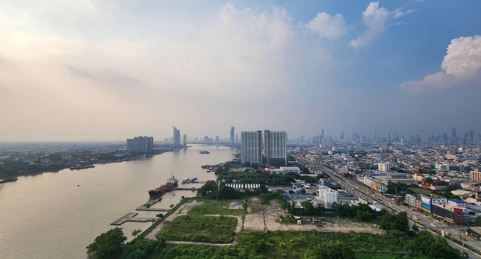 For rent 1 bed condo in Yan Nawa, Bangkok