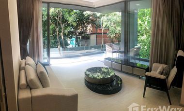 À louer 2 chambres condo à Watthana, Bangkok