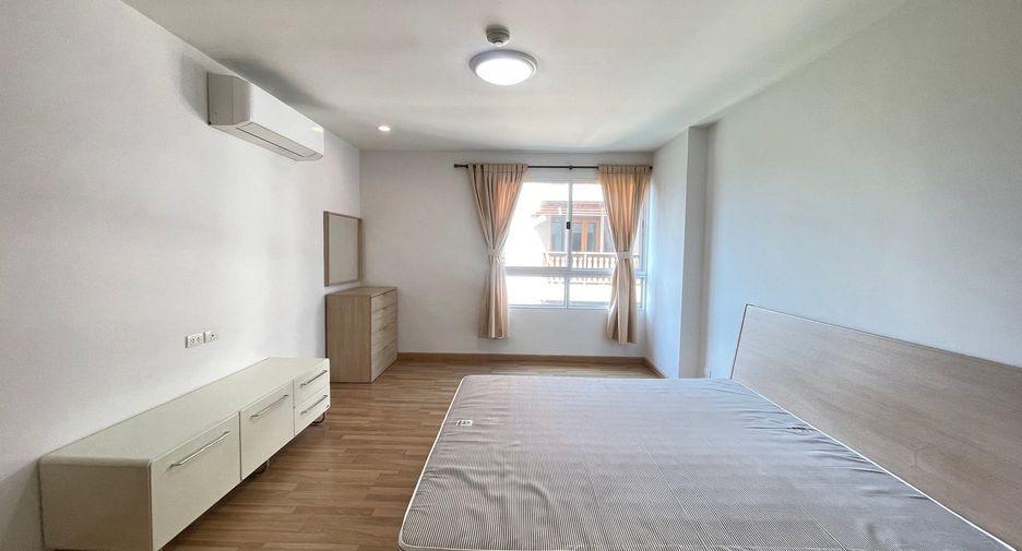 À louer 1 chambre appartement à Khlong Toei, Bangkok