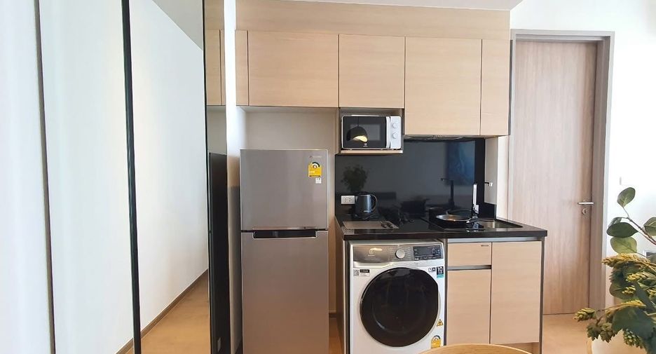 Condo en alquiler de 1 habitaciones en Watthana, Bangkok