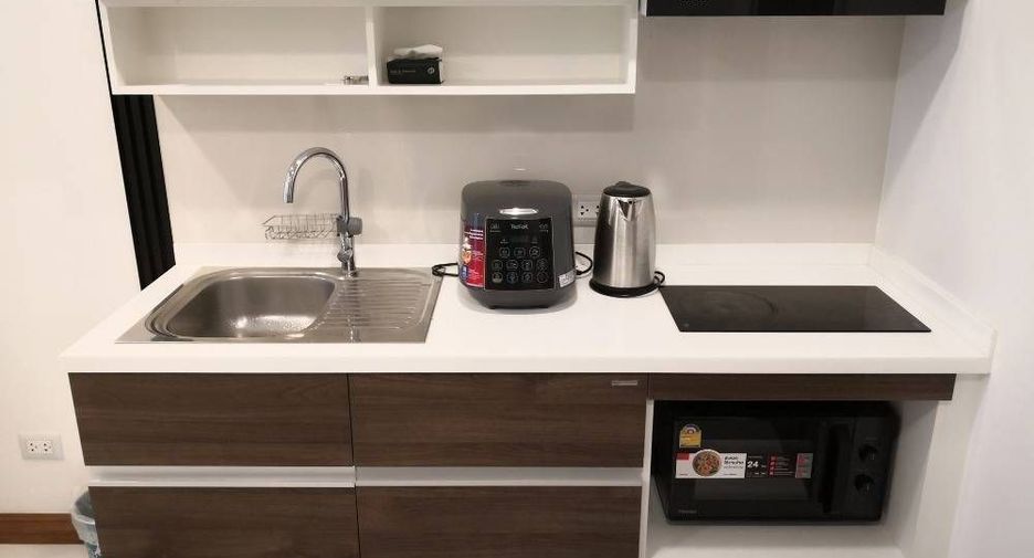 For rent 1 bed condo in Khlong San, Bangkok