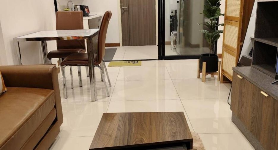 For rent 1 bed condo in Khlong San, Bangkok