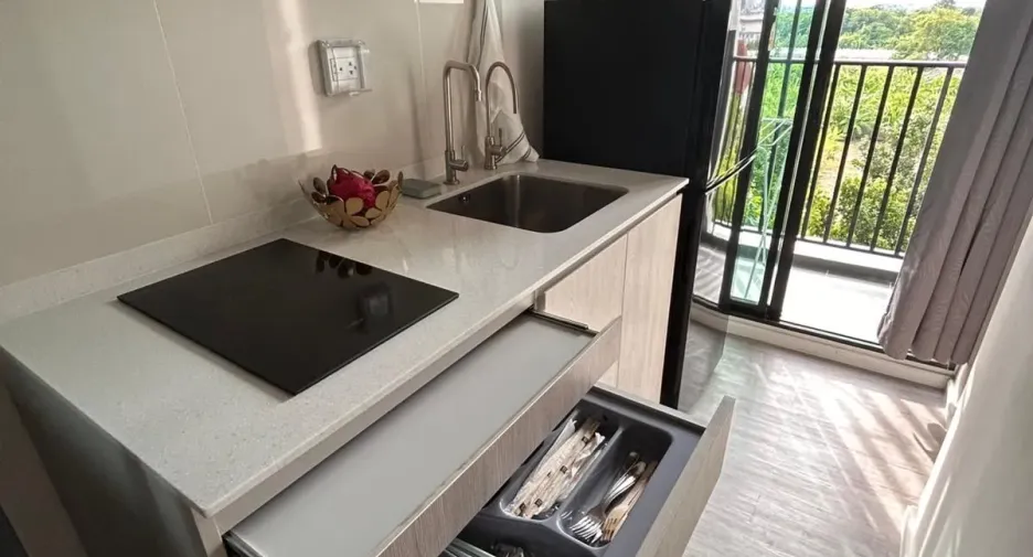 For rent 1 bed condo in Bang Na, Bangkok