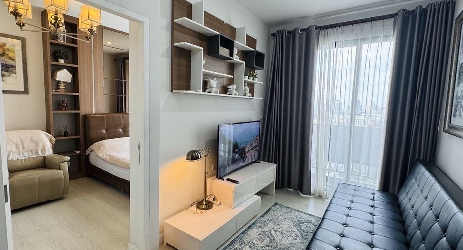 For rent 1 bed condo in Watthana, Bangkok