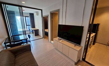 À louer 2 chambres condo à Huai Khwang, Bangkok