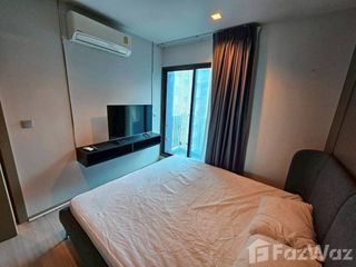 For rent 2 bedrooms condo in Huai Khwang, Bangkok