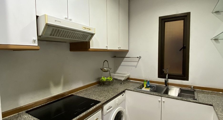 For rent 1 bed condo in Khlong San, Bangkok