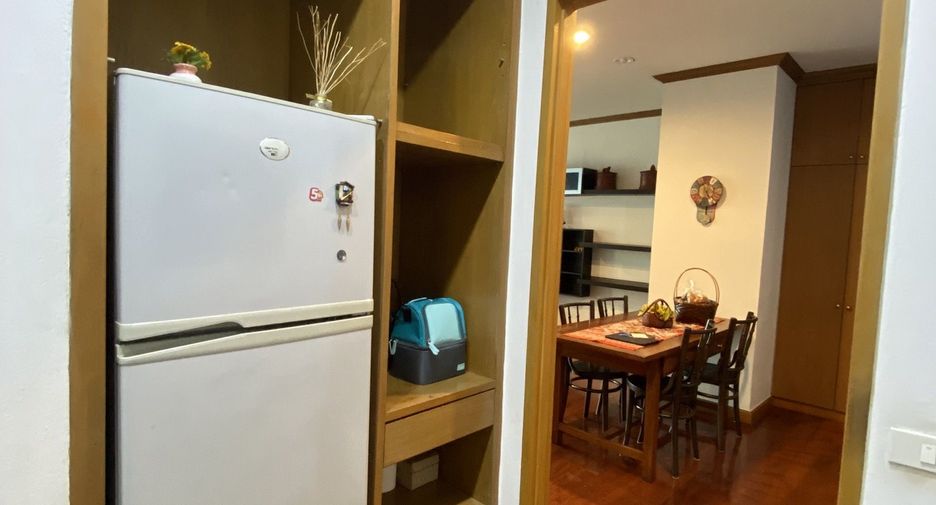 For rent 1 bed condo in Khlong San, Bangkok