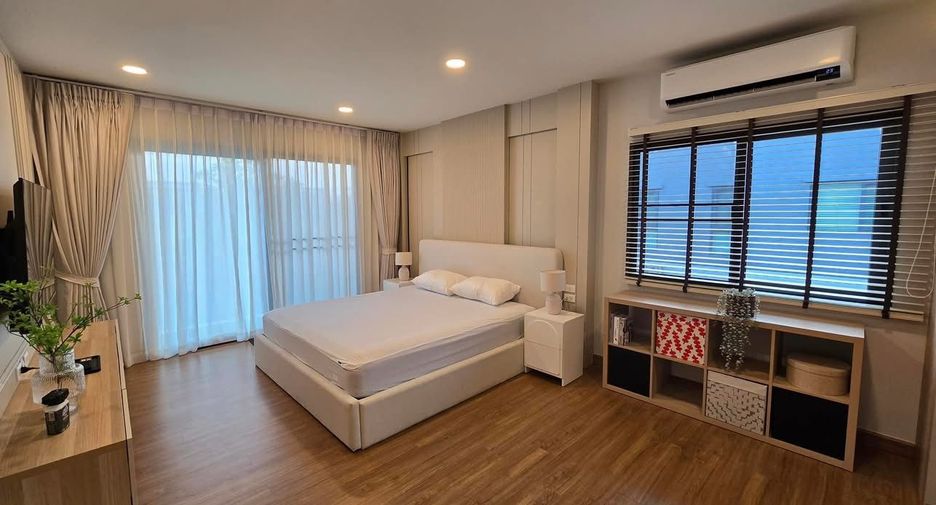 Аренда 4 спальни дом в Bang Phli, Самутпракан