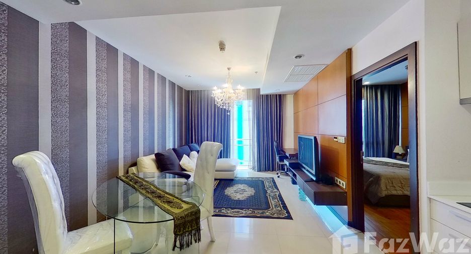 For rent 1 bed condo in Watthana, Bangkok