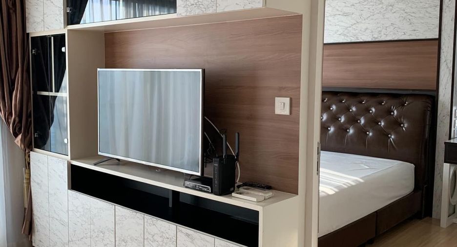 For rent 1 bed condo in Sathon, Bangkok