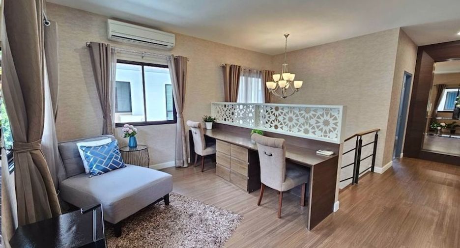 For rent 4 bedrooms house in Prawet, Bangkok