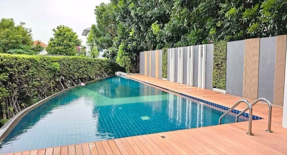 For rent 4 bedrooms house in Prawet, Bangkok