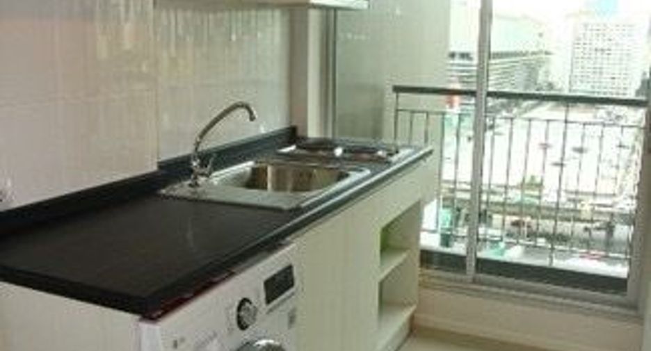For rent 1 bed condo in Huai Khwang, Bangkok