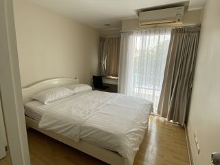For rent 2 bedrooms apartment in Watthana, Bangkok