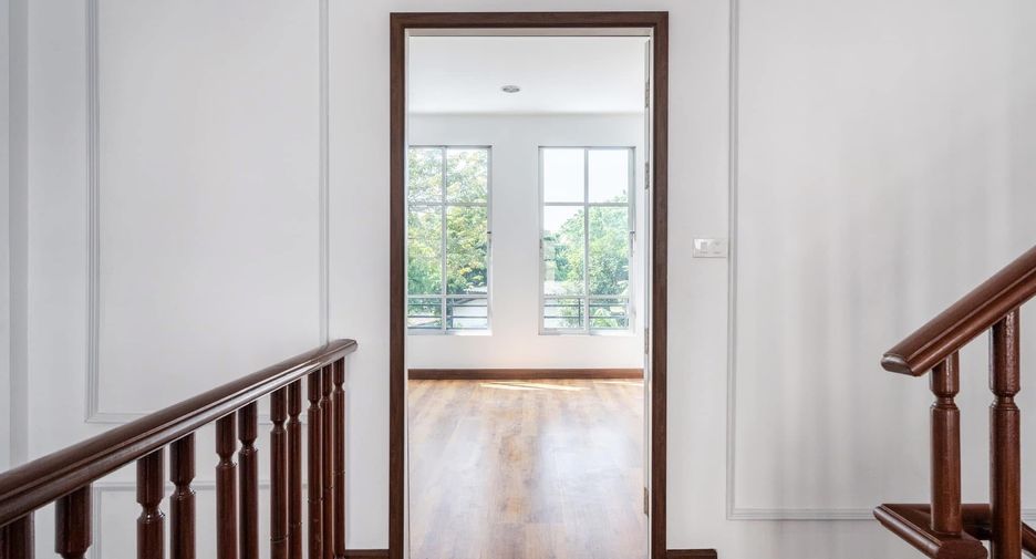 Reihenhaus zur Miete mit 3 Zimmer in Chatuchak, Bangkok