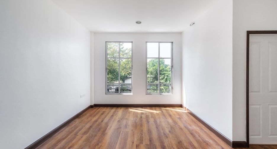 Reihenhaus zur Miete mit 3 Zimmer in Chatuchak, Bangkok