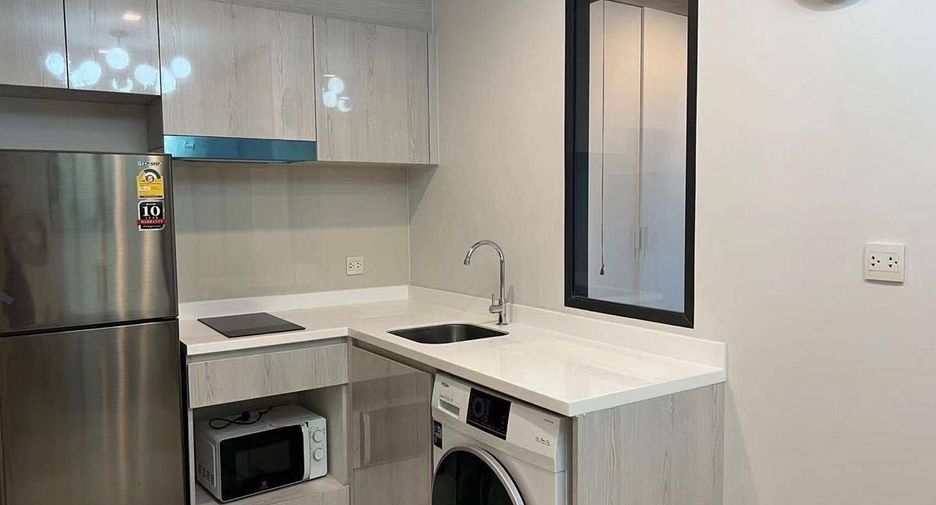 For rent 1 bed condo in Pathum Wan, Bangkok
