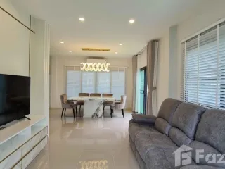 Haus zur Miete mit 3 Zimmer in Bang Phli, Samut Prakan
