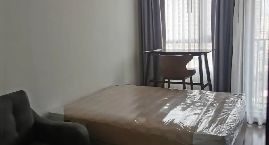 For rent studio condo in Watthana, Bangkok