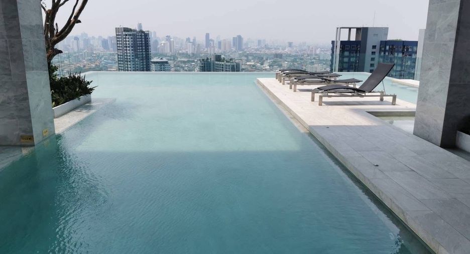 For rent studio condo in Watthana, Bangkok