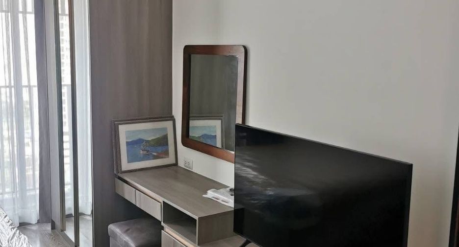 For rent studio condo in Watthana, Bangkok