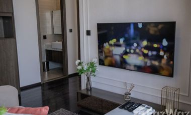 For rent 2 bedrooms apartment in Watthana, Bangkok