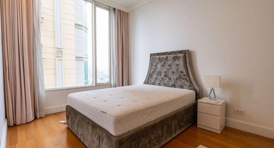 Wohnung zur Miete mit 4 Zimmer in Watthana, Bangkok