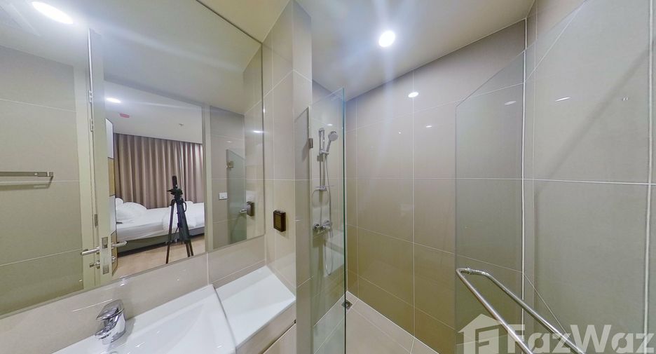 For rent 2 bedrooms condo in Watthana, Bangkok
