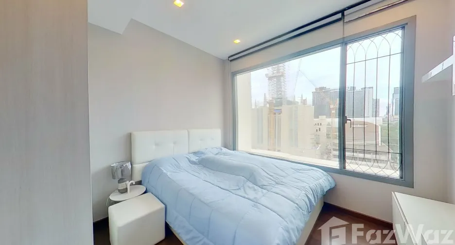 For rent 2 bedrooms condo in Watthana, Bangkok