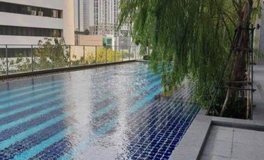 Wohnung zur Miete mit 2 Zimmer in Huai Khwang, Bangkok