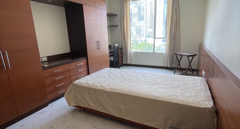 For rent 2 ベッドルーム condo in Khlong Toei, Bangkok