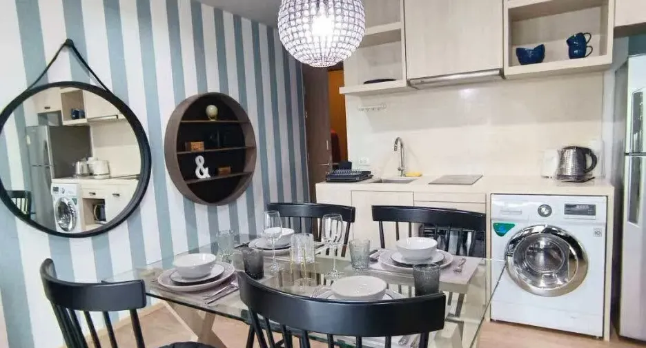 Condo en alquiler de 1 habitaciones en Khlong Toei, Bangkok