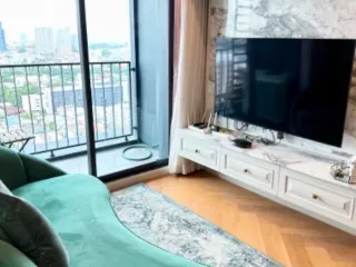 Wohnung zur Miete mit 2 Zimmer in Phra Khanong, Bangkok
