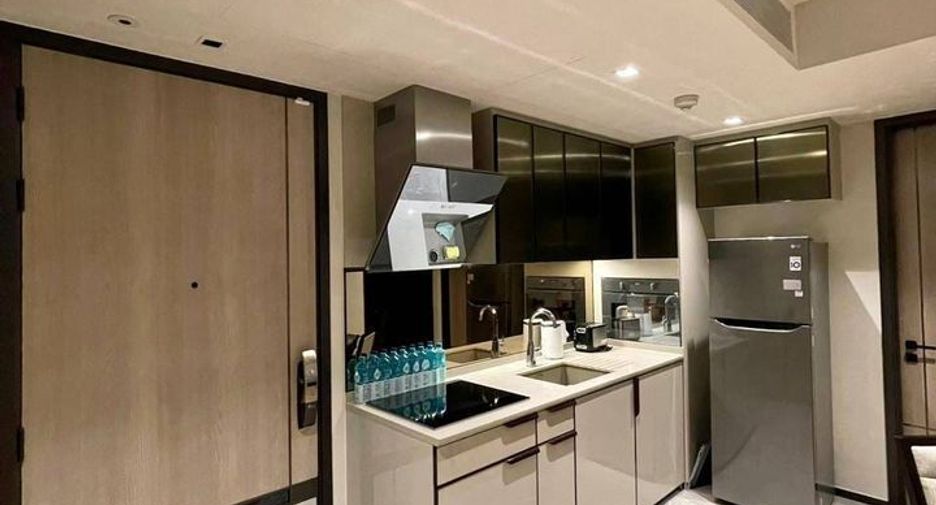 For rent 2 bedrooms condo in Watthana, Bangkok