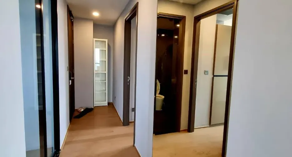 For rent 2 bedrooms condo in Bang Rak, Bangkok