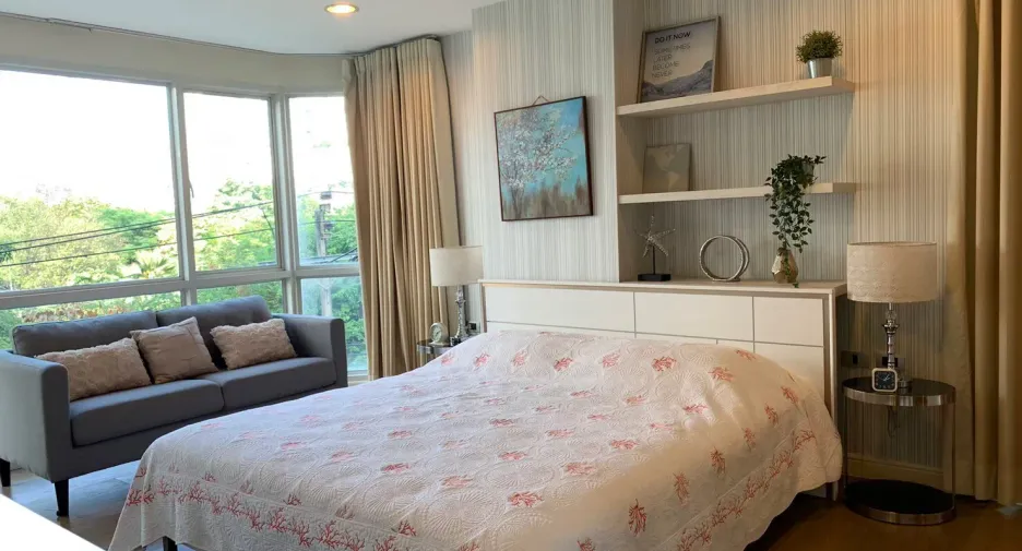Wohnung zur Miete mit 3 Zimmer in Khlong Toei, Bangkok