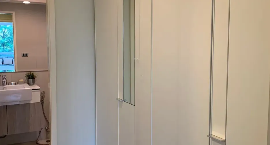 Wohnung zur Miete mit 3 Zimmer in Khlong Toei, Bangkok
