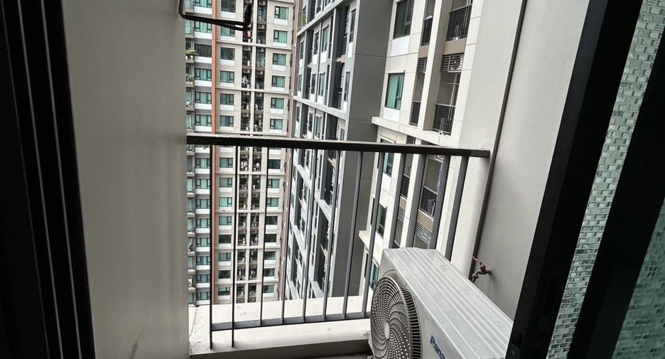 Condo en alquiler de 1 habitaciones en Watthana, Bangkok