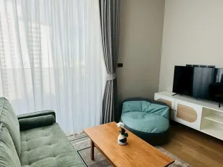 For rent 2 bedrooms condo in Watthana, Bangkok